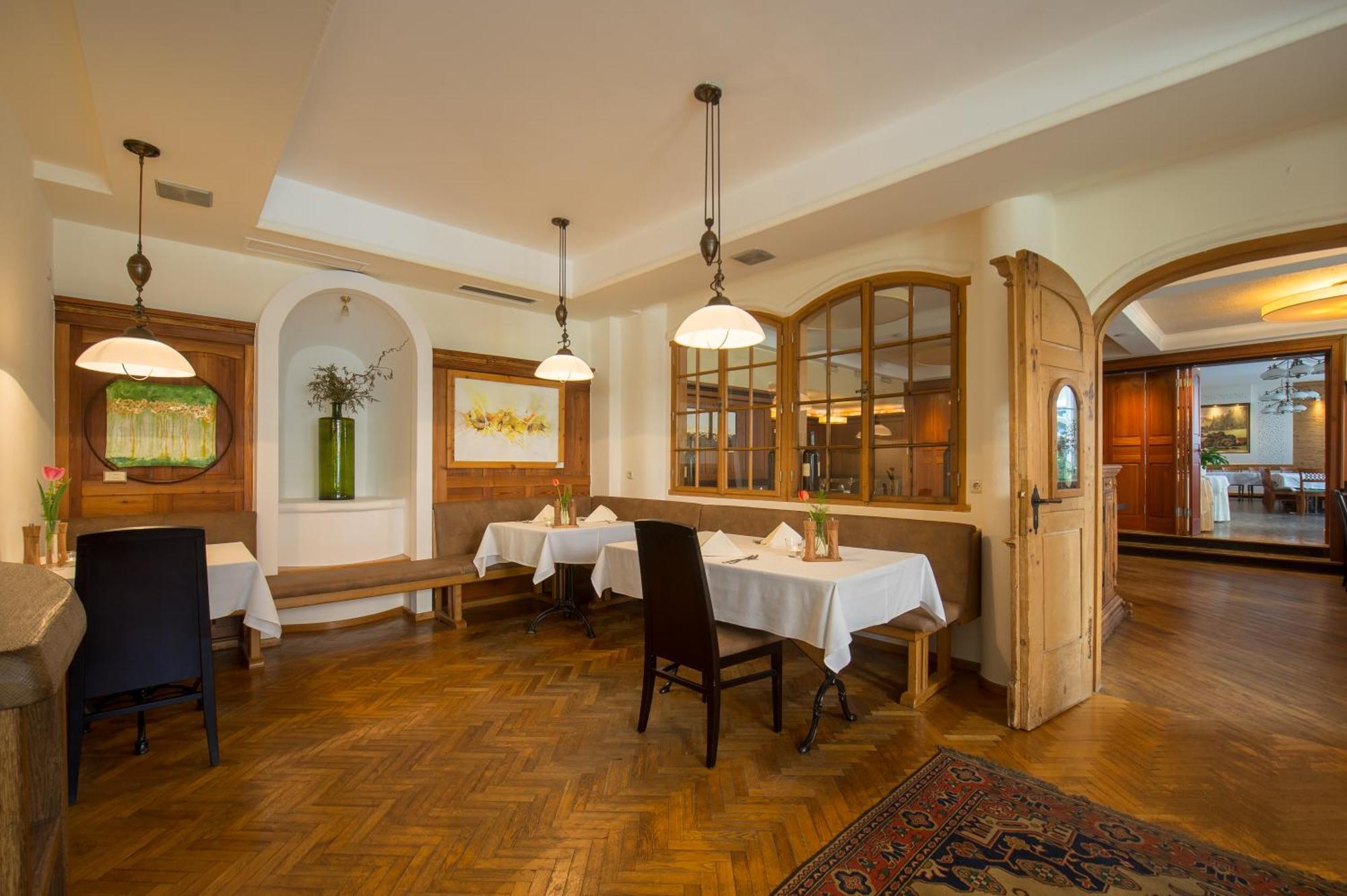 Der Thaller - Wirtshaus - Restaurant - Hotel Anger  Экстерьер фото