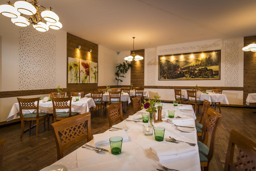 Der Thaller - Wirtshaus - Restaurant - Hotel Anger  Экстерьер фото